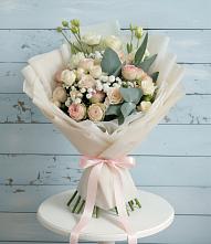 Букет цветов из:  Розы и Лизиантусы #REPLACE_PRED# Колывани