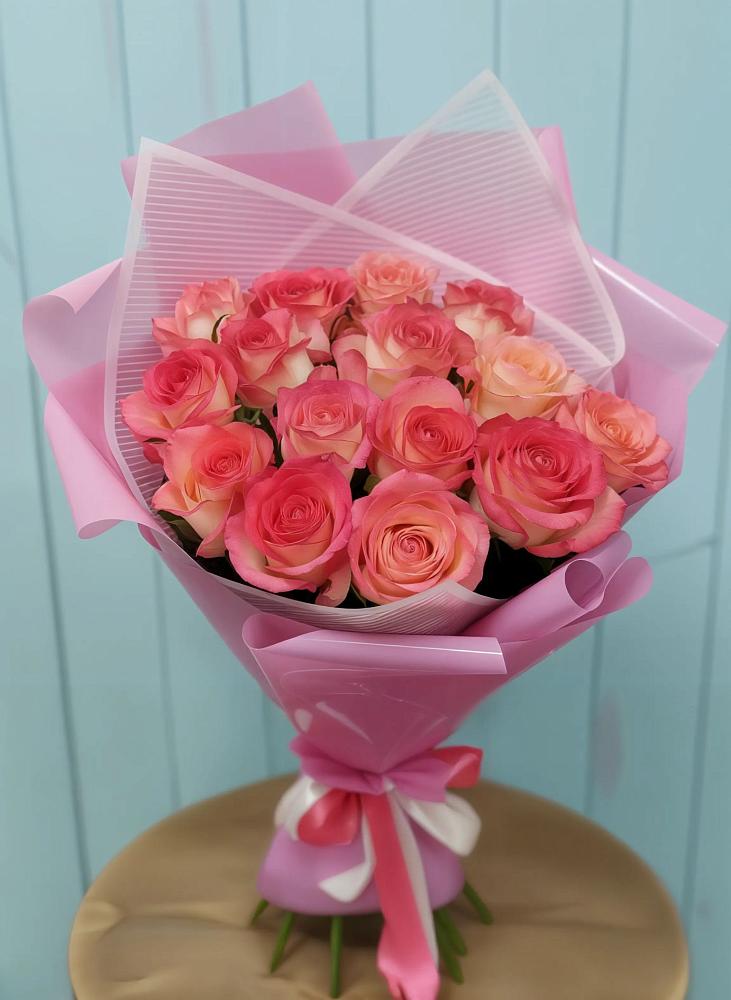 Букет 15 Розовых роз Равель в Колывани