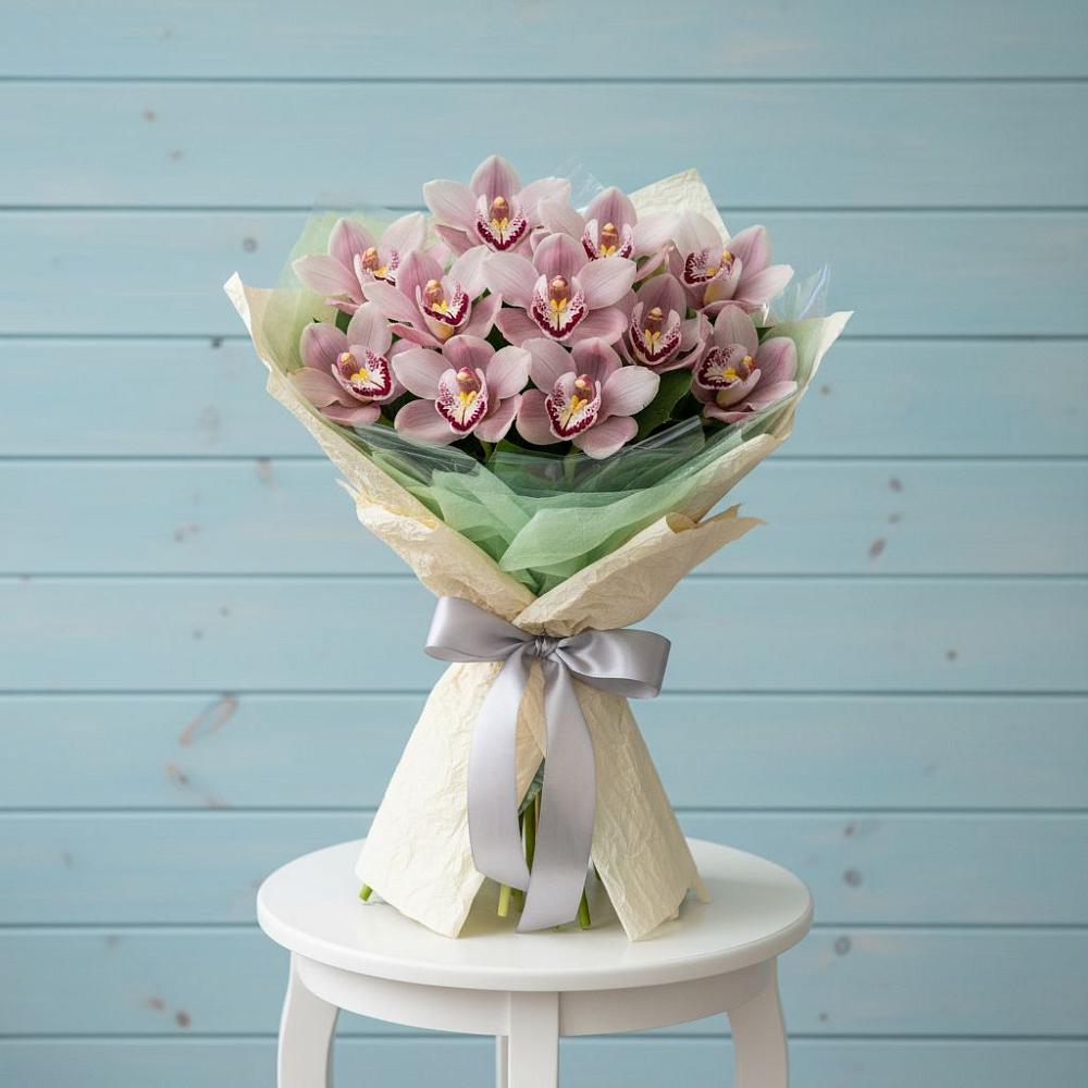 Букет цветов из: Орхидеи и Розы в Колывани