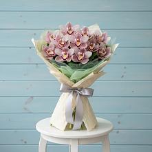 Букет цветов из:  Орхидеи и Розы в Колывани