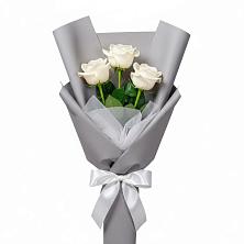 Букет 3 белые розы в Колывани