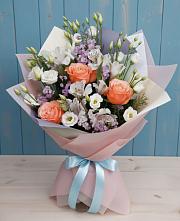 Букет цветов из:  Лизиантусы, Розы, Альстромерии и Гипсофила #REPLACE_PRED# Колывани