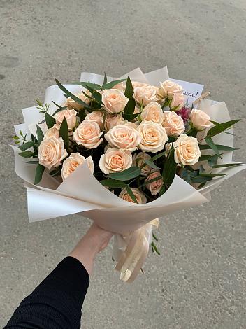 Букет Кремовые розы Латте в Колывани