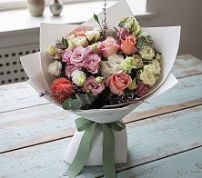 Букет цветов из:  Розы, Лизиантусы и Гвоздики #REPLACE_PRED# Колывани