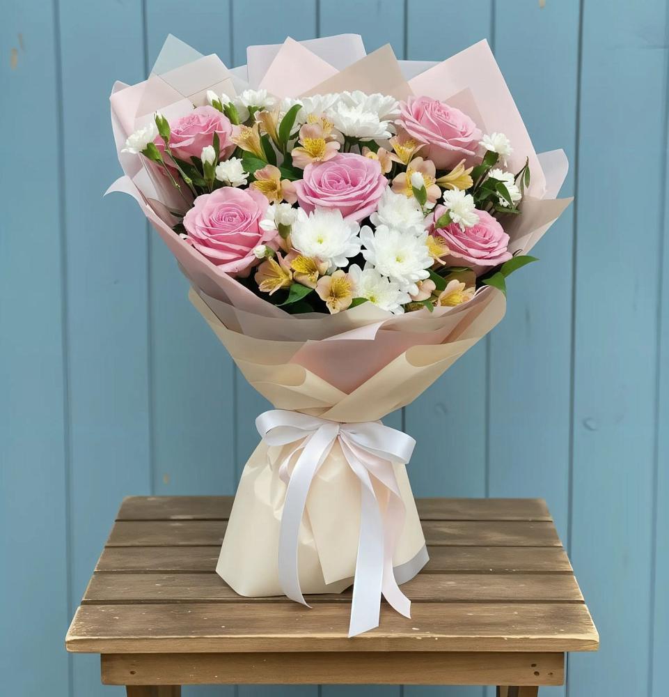 Букет цветов из: Гвоздики, Орхидеи и Розы в Колывани